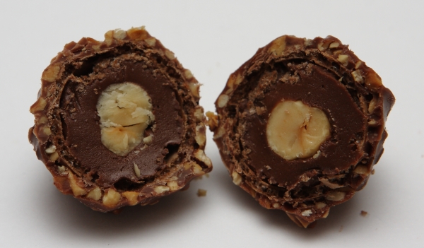 Ferrero Rocher Aussehen gesplittet split