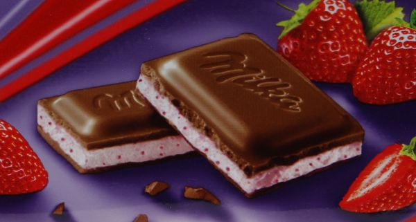 milka erdbeer joghurt schokolade detail aufnahme inhaltsstoffe